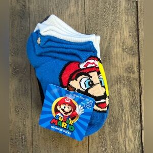 Kids Super Mario Brothers No Show Socks 6pk size 5-1/2 to 8-1/2